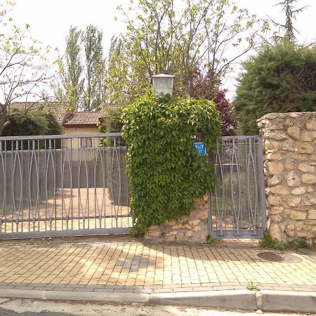 Villa La Casa De Robledo Segovia Esterno foto